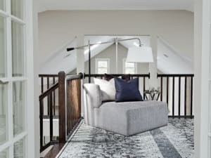 welcoming or repelling for guests